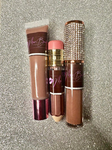 NUDE MOOD