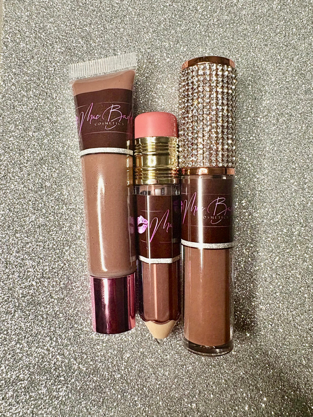 NUDE MOOD